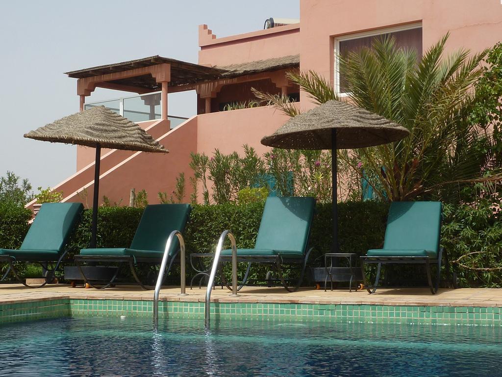 Bed and Breakfast Les Tourmalines Afeggou Экстерьер фото