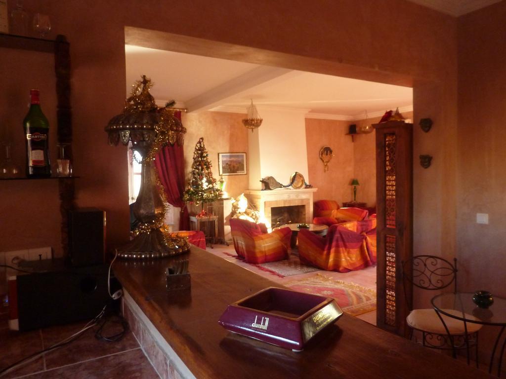 Bed and Breakfast Les Tourmalines Afeggou Экстерьер фото